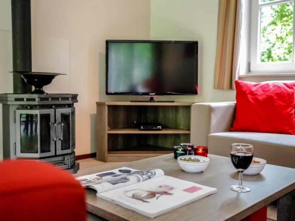 Landal Hunerwold State Hotel Wateren Екстериор снимка