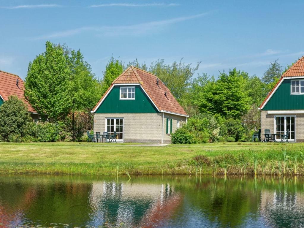 Landal Hunerwold State Hotel Wateren Екстериор снимка