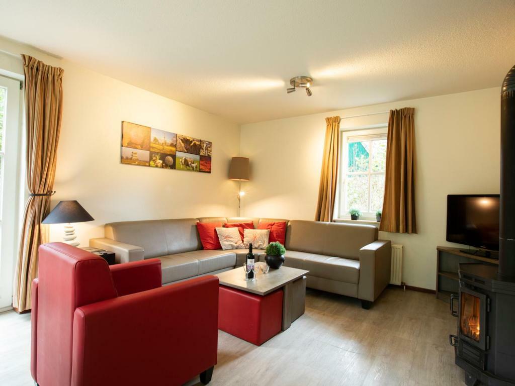 Landal Hunerwold State Hotel Wateren Екстериор снимка
